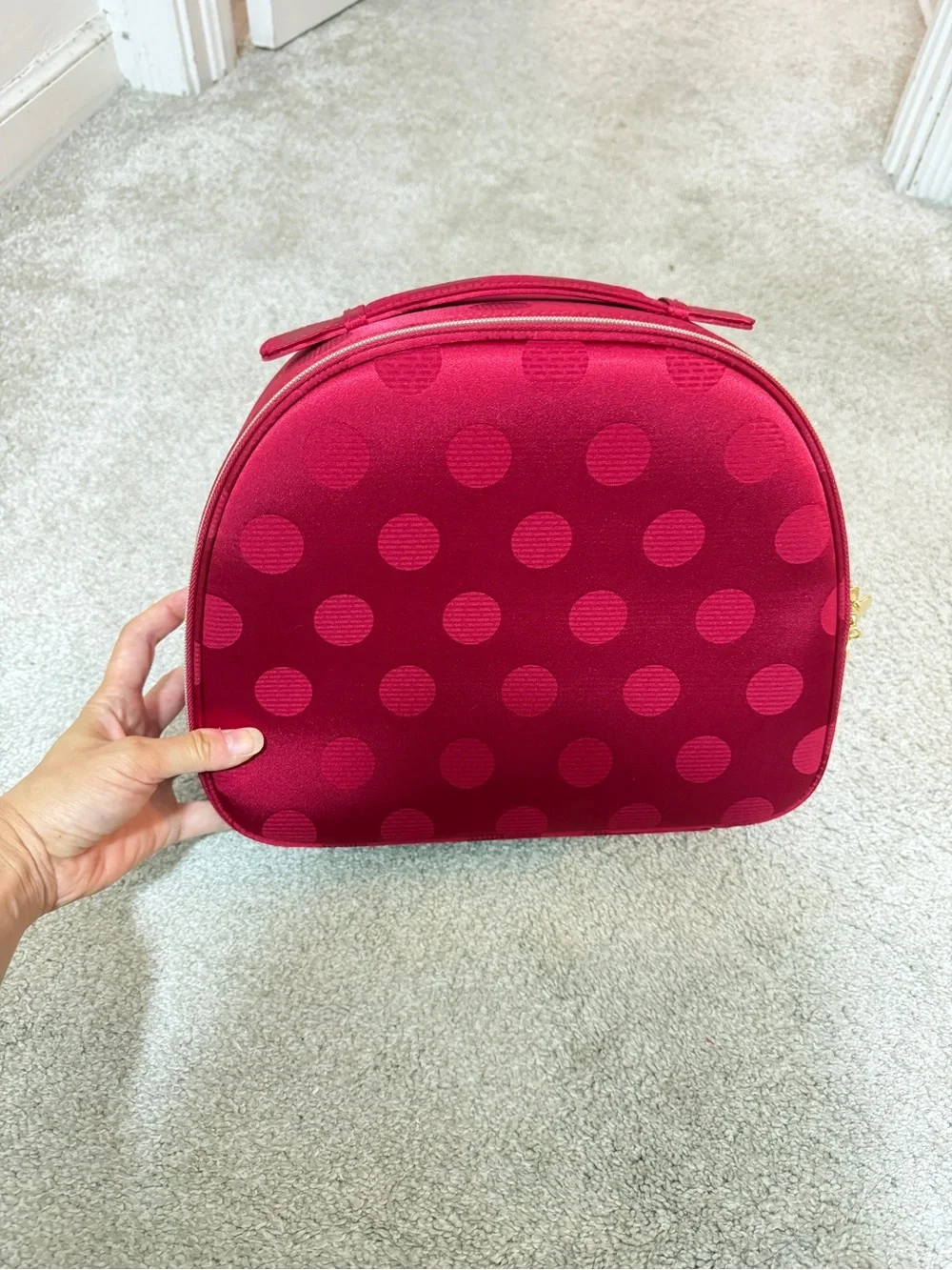 Estée Lauder red dot cosmetic makeup bag